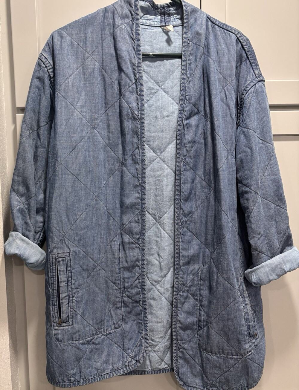 Marine Layer Reversible Denim Quilted Jacket Best for a Medium No Size Tag